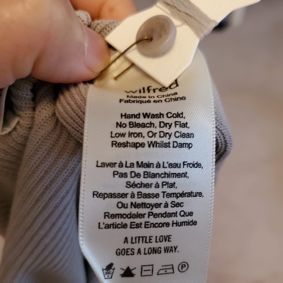 Aritzia Wilfred Gray Cardigan - Picture 7 of 7